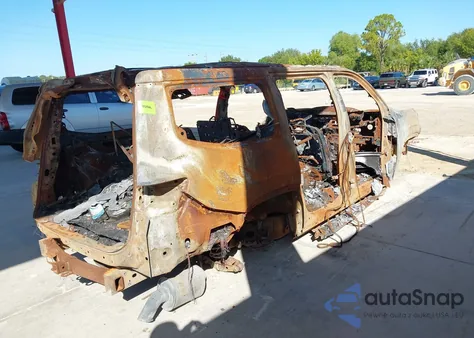 2024 Jeep Wagoneer Series I 4X2 из США, поврежденный, VIN 1C4SJUAP7RS160158